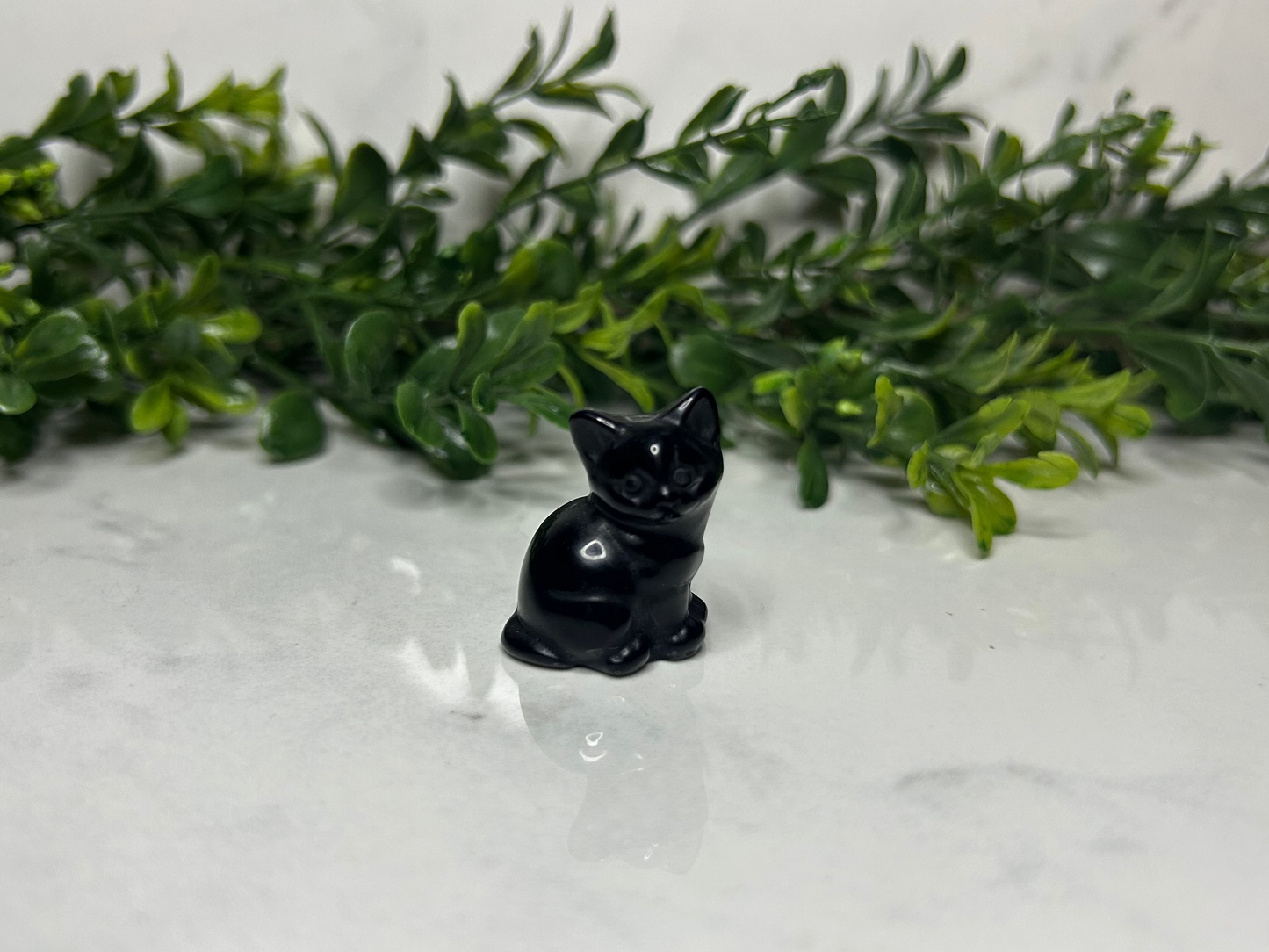 Mini Sitting Cat